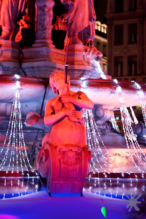 photo fontaine des Jacobins pour la fête des lumières lyon